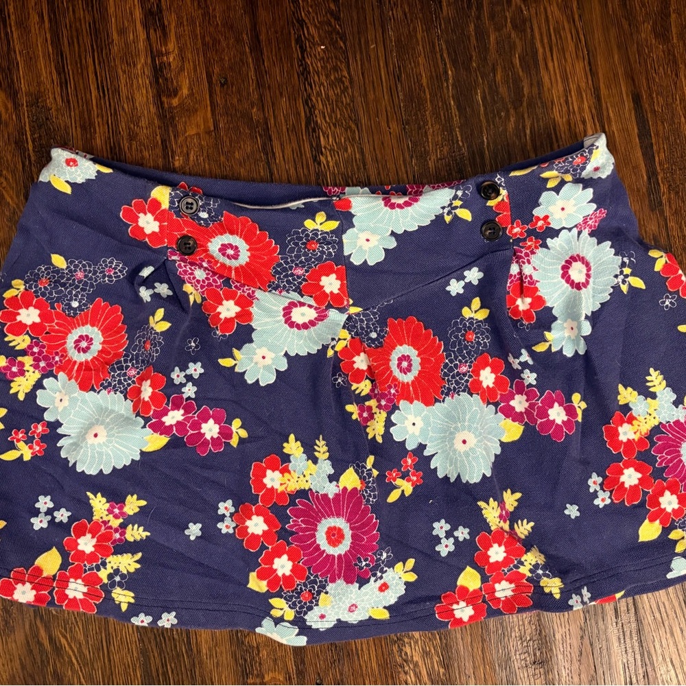 Modcloth: Keeping Score Pleated Skort - Picture 3 of 8
